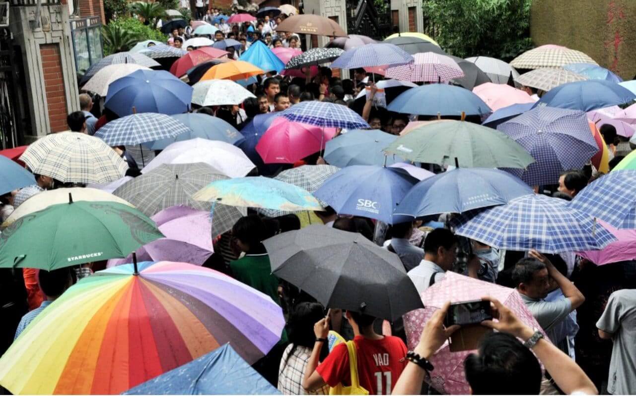Бизнес в Китае: китайцы рассказали, как потерять 300 тыс. зонтов за три месяца
