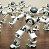 Роботы становятся все популярнее: Китай активно наращивает производство и продажи
